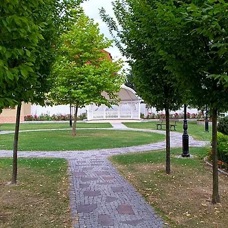 Nad Raba - 3*
